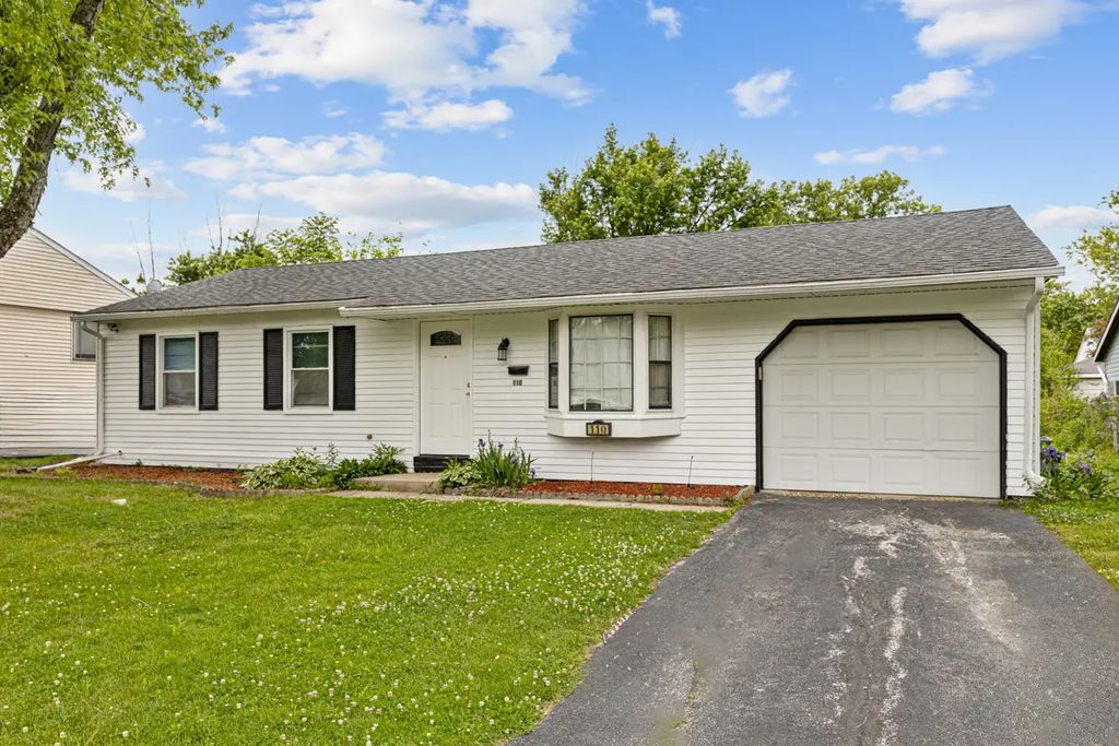 110 N Oak Lane, Glenwood