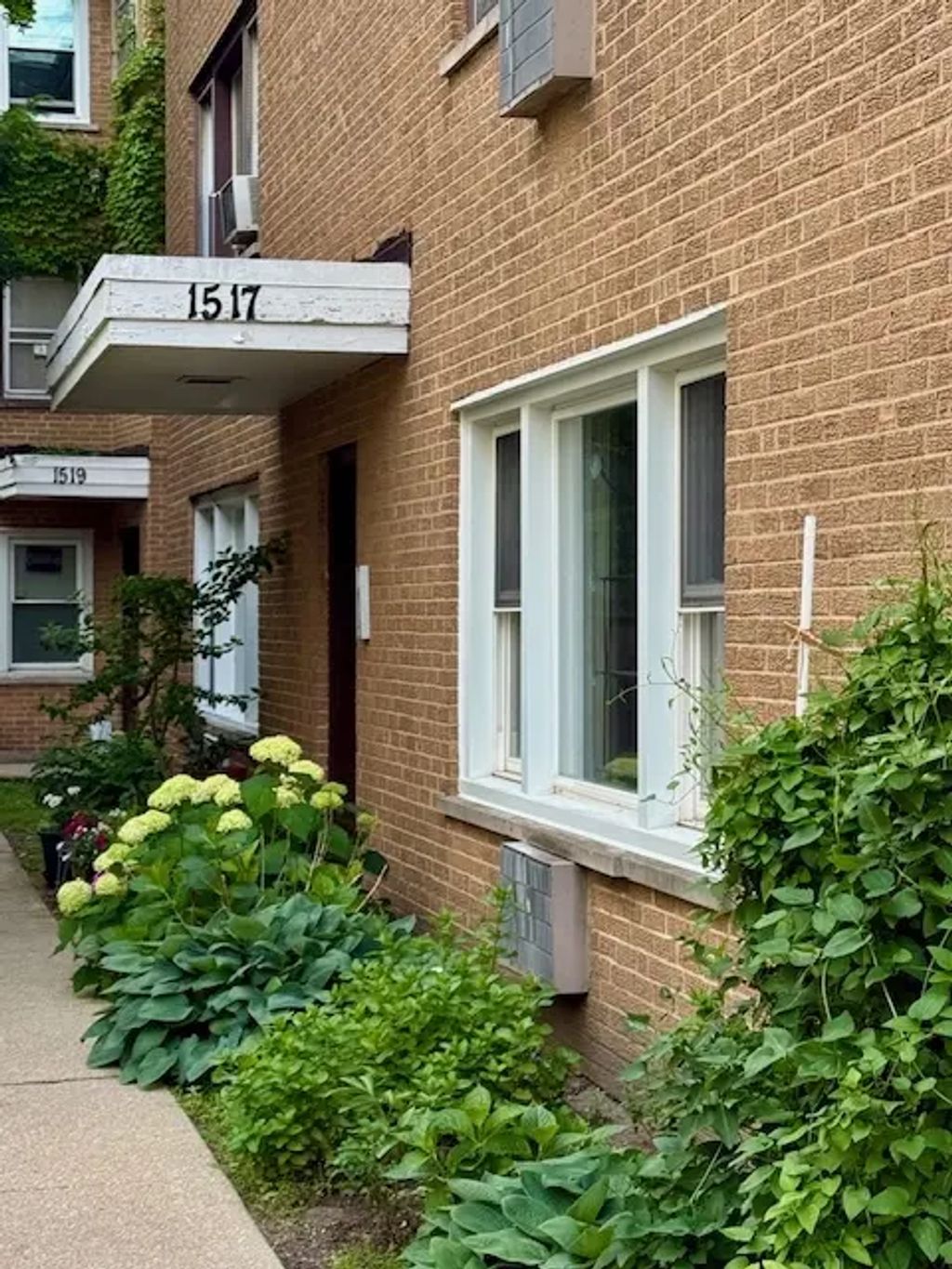 1517 W Lunt Avenue 2a, Chicago