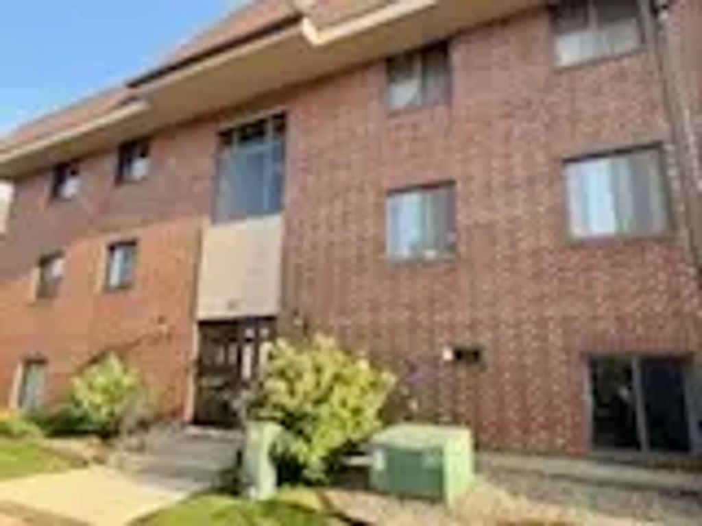41 E Janata Boulevard 3a, Lombard