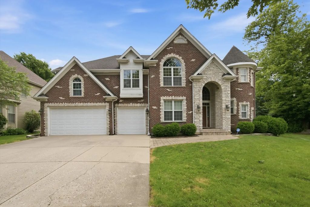 1870 Cool Creek Drive, St. Charles