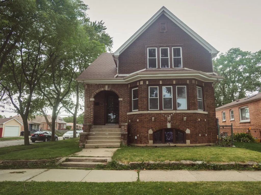 10224 S Princeton Avenue, Chicago, 60628