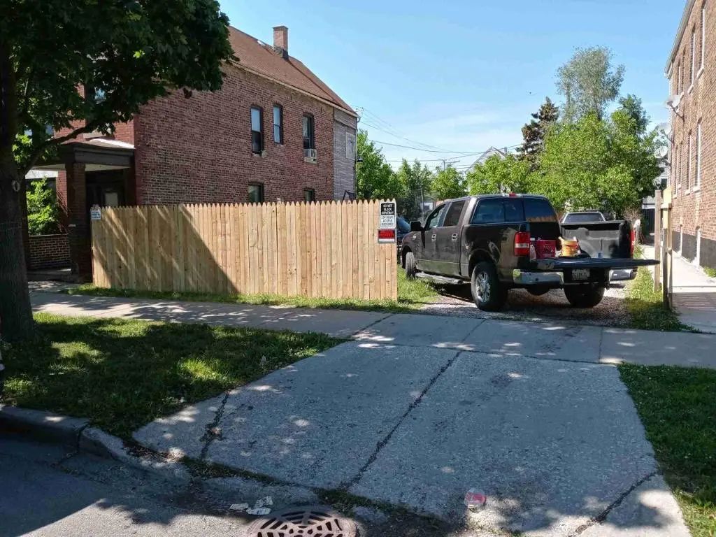 3040 W 41st Place, Chicago, 60632