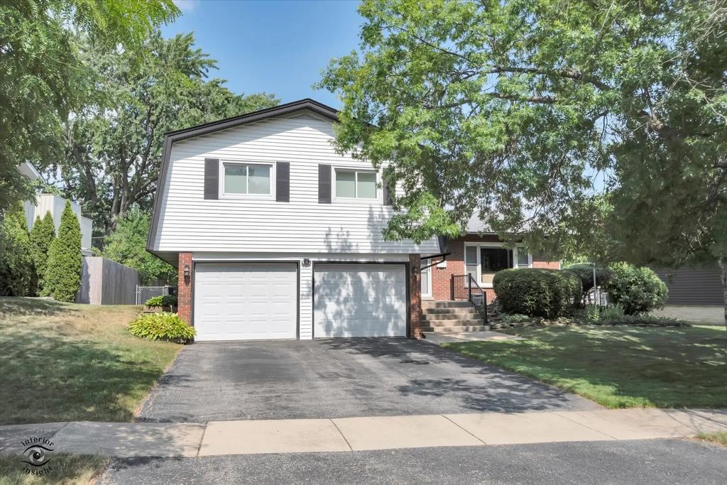 16737 Beverly Avenue, Tinley Park