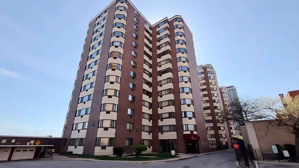 7337 S South Shore Drive 612, Chicago