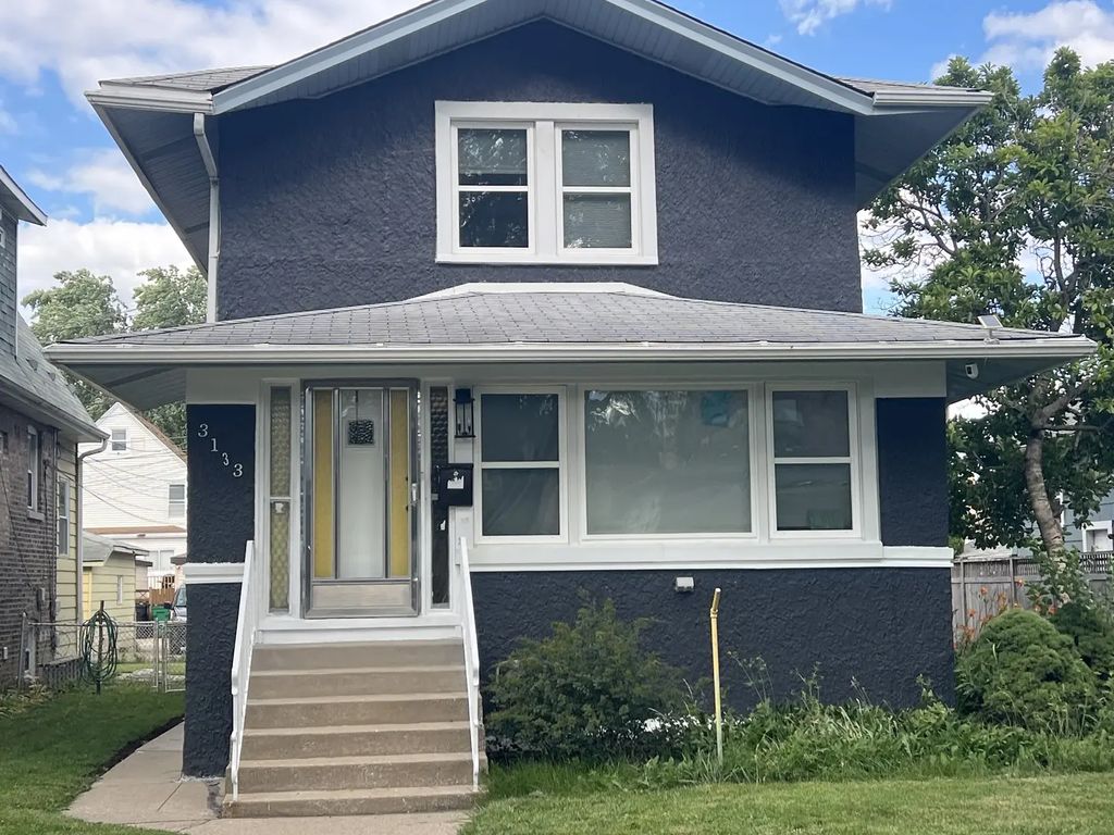 3133 Euclid Avenue, Berwyn