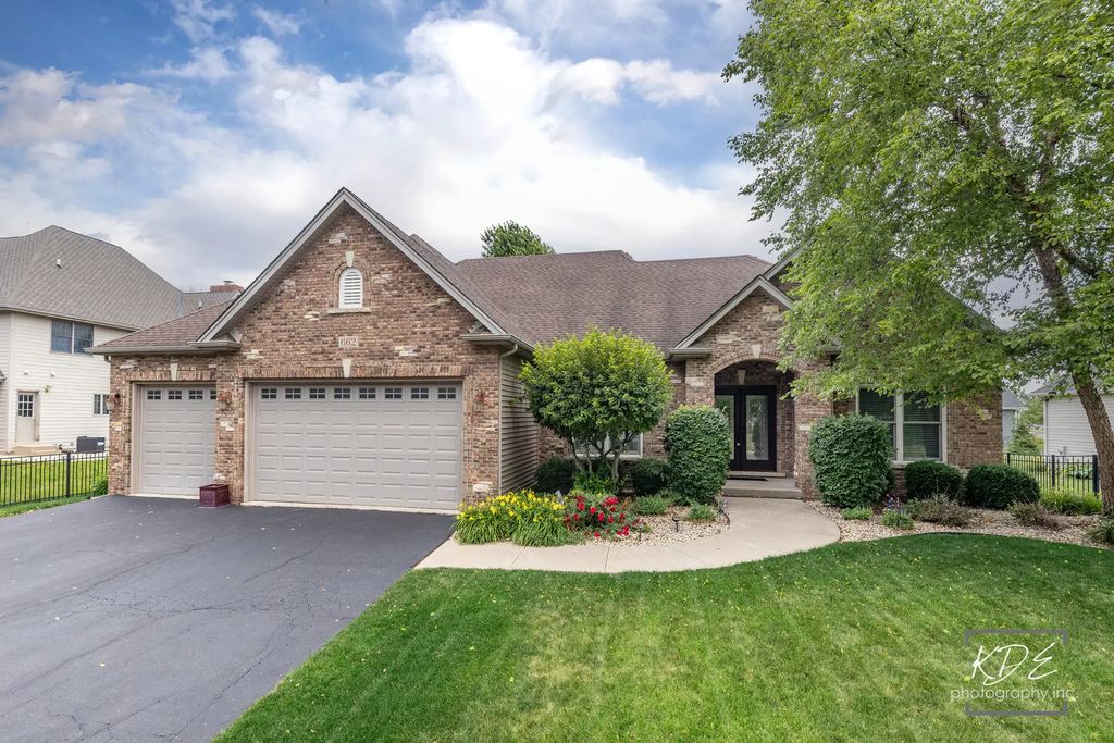 662 Omaha Drive, Yorkville