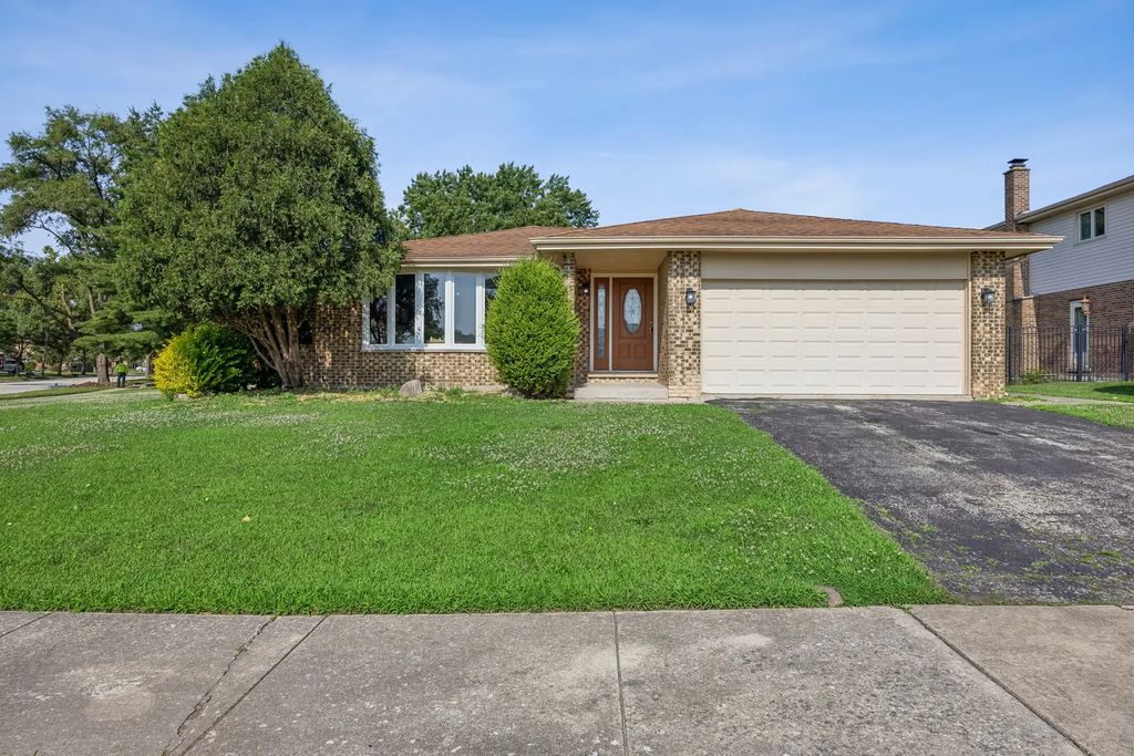 13608 Inverness Drive, Orland Park