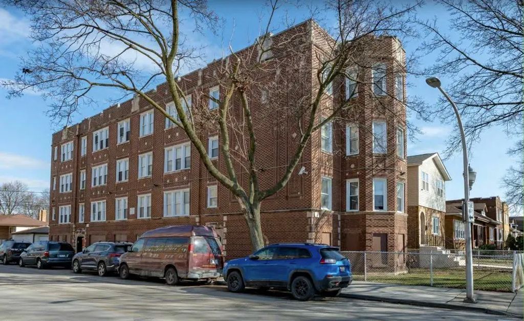 7601 S Hermitage Avenue, Chicago, 60620