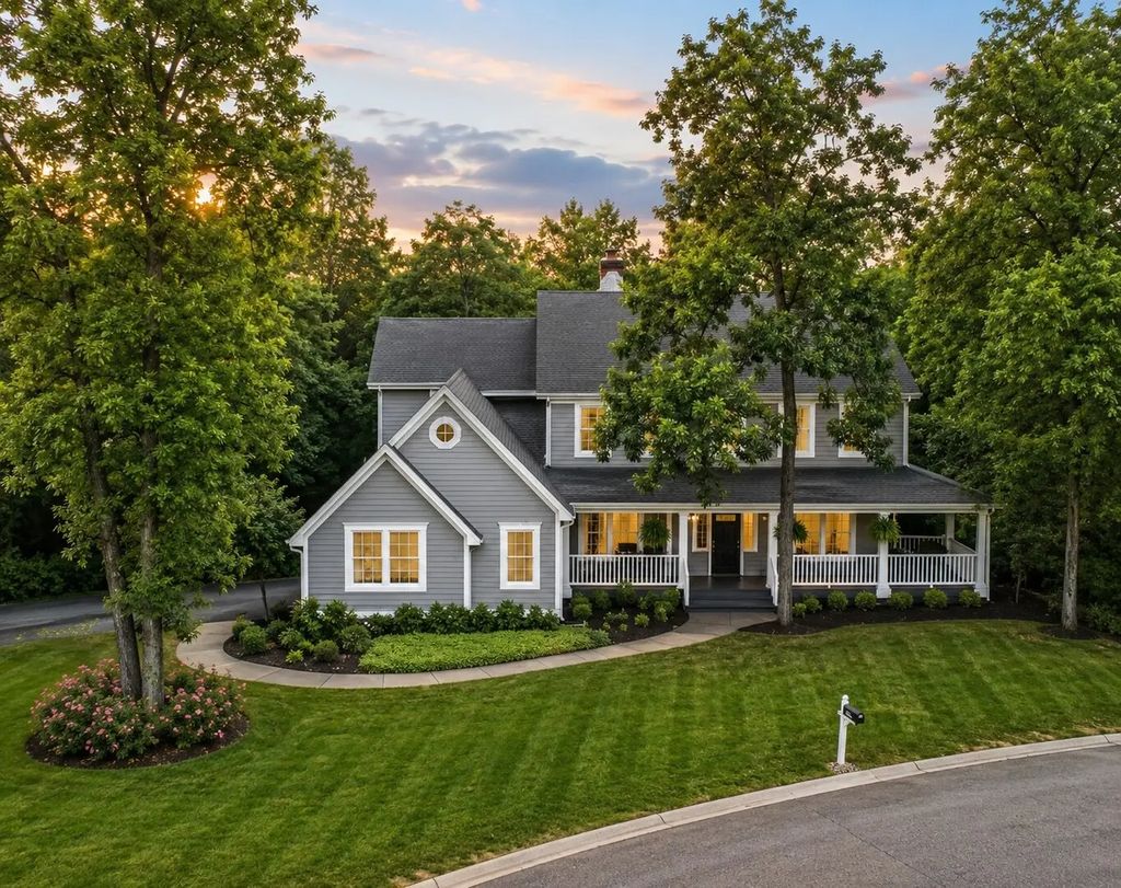 8000 Cripple Creek Drive, Long Grove
