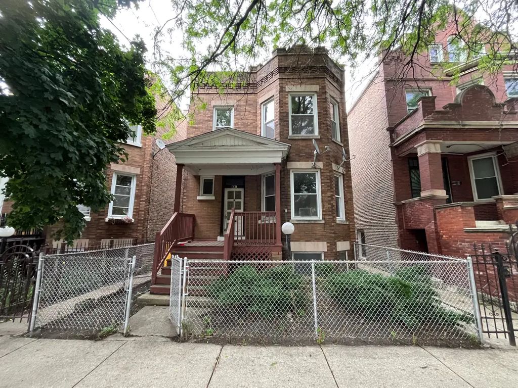 2251 S Kildare Avenue, Chicago