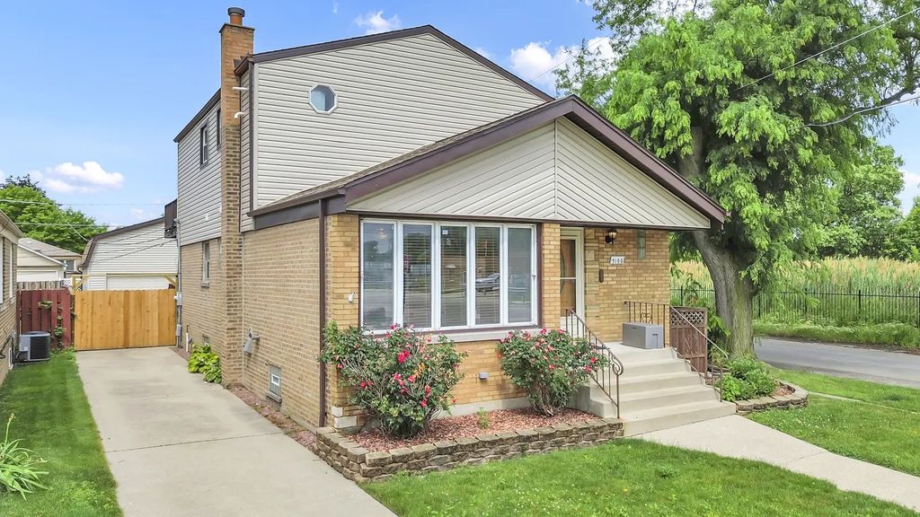 5100 S Rutherford Avenue, Chicago, 60638