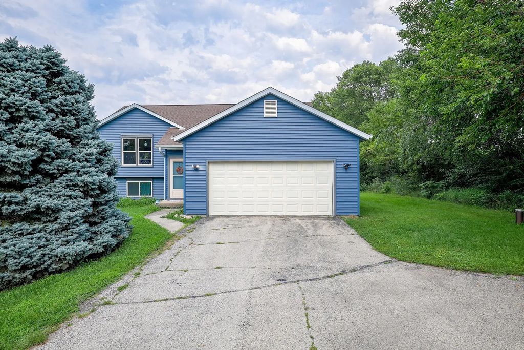 1868 Wolverine Road, Dixon