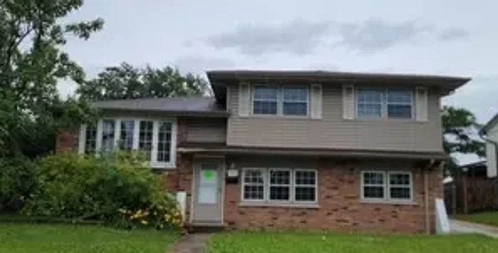 7613 161st Place, Tinley Park