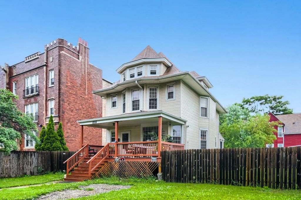 5406 W Ferdinand Street, Chicago, 60644