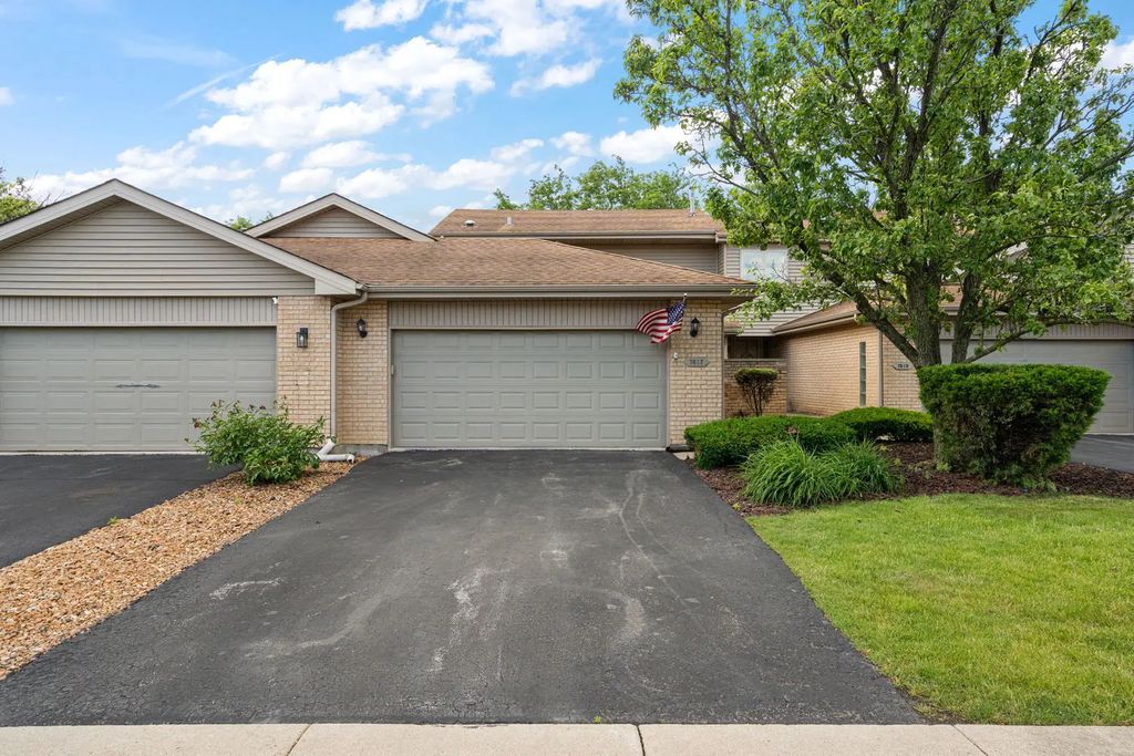 7617 W 158th Court, Orland Park
