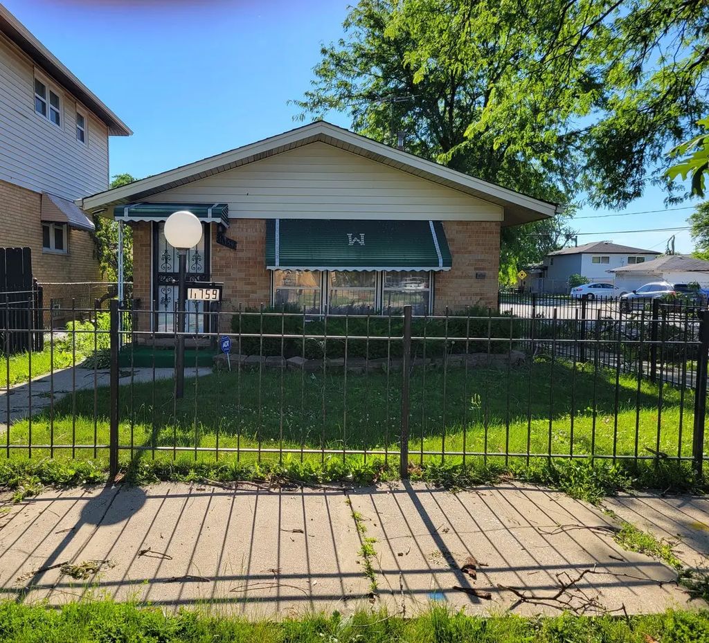 11759 S Laflin Street, Chicago