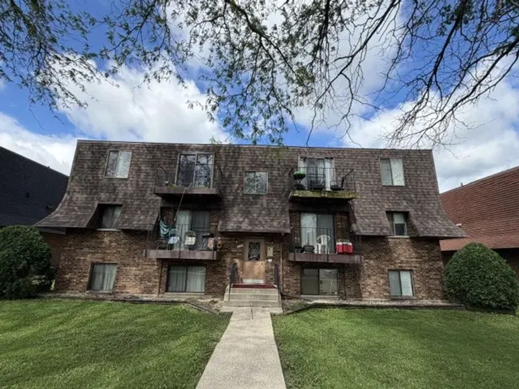 1127 Elizabeth Court, Crest Hill