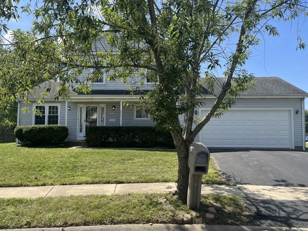 1208 Duke Court, Naperville