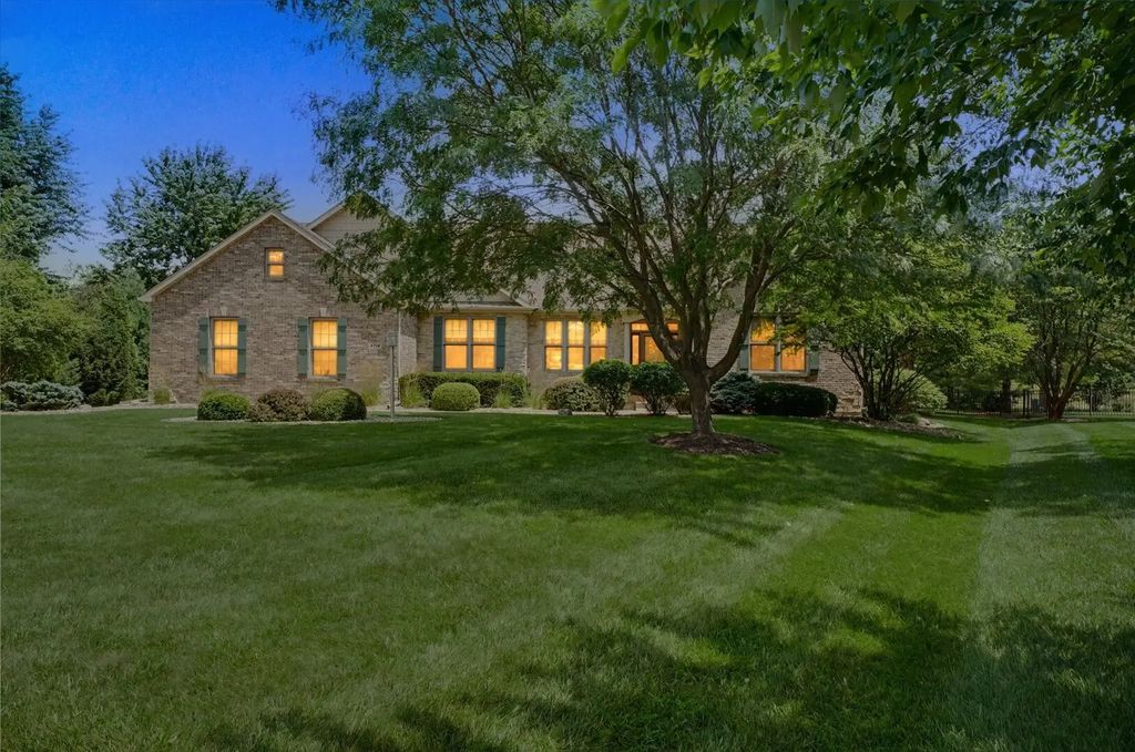 4714 Chestnut Grove Drive, Champaign