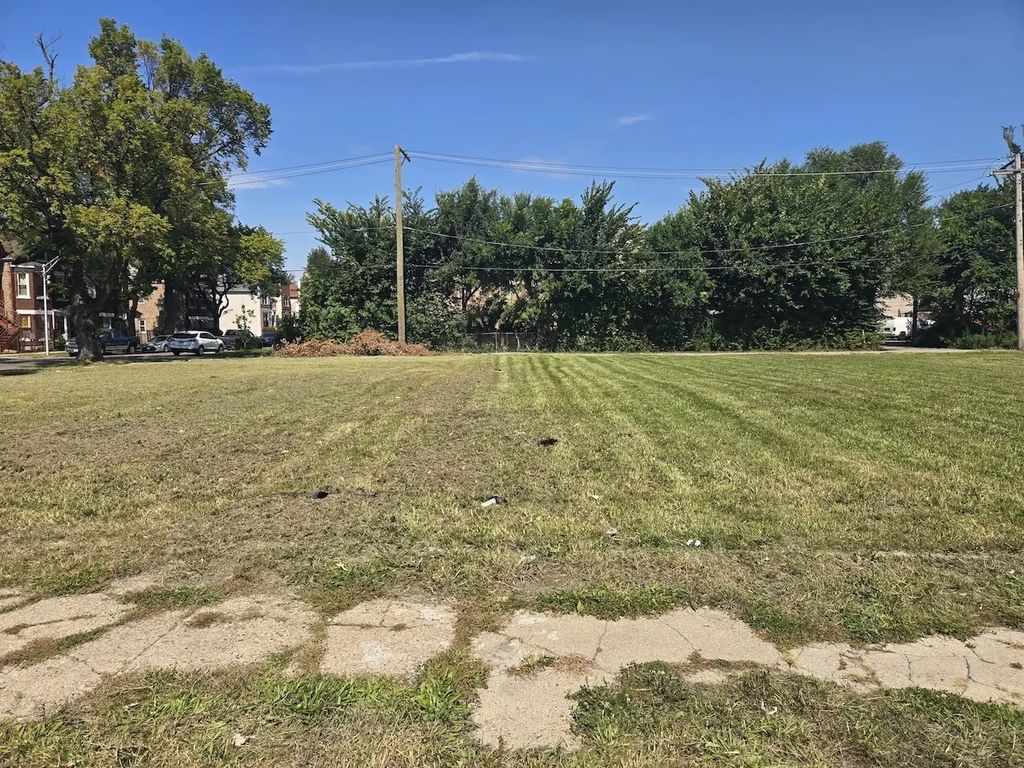 4112 W 16th Street, Chicago, 60623