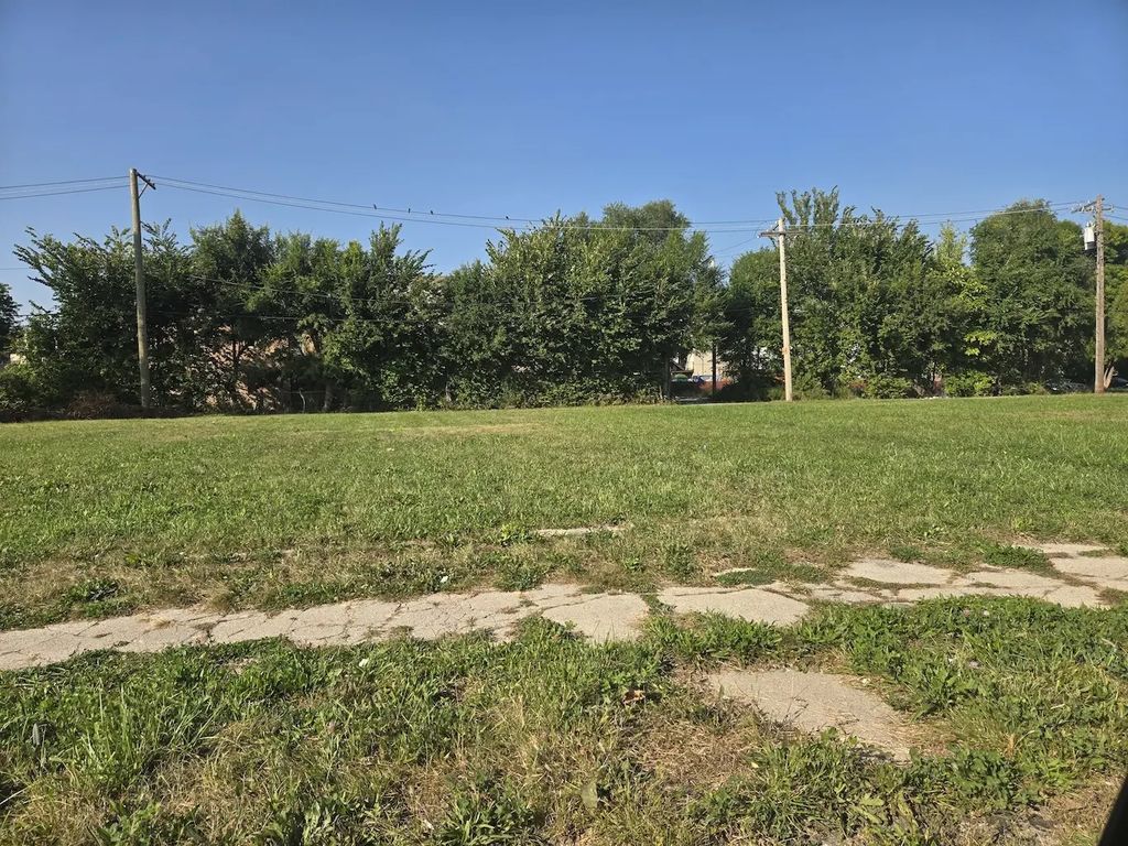 4118 W 16th Street, Chicago, 60623