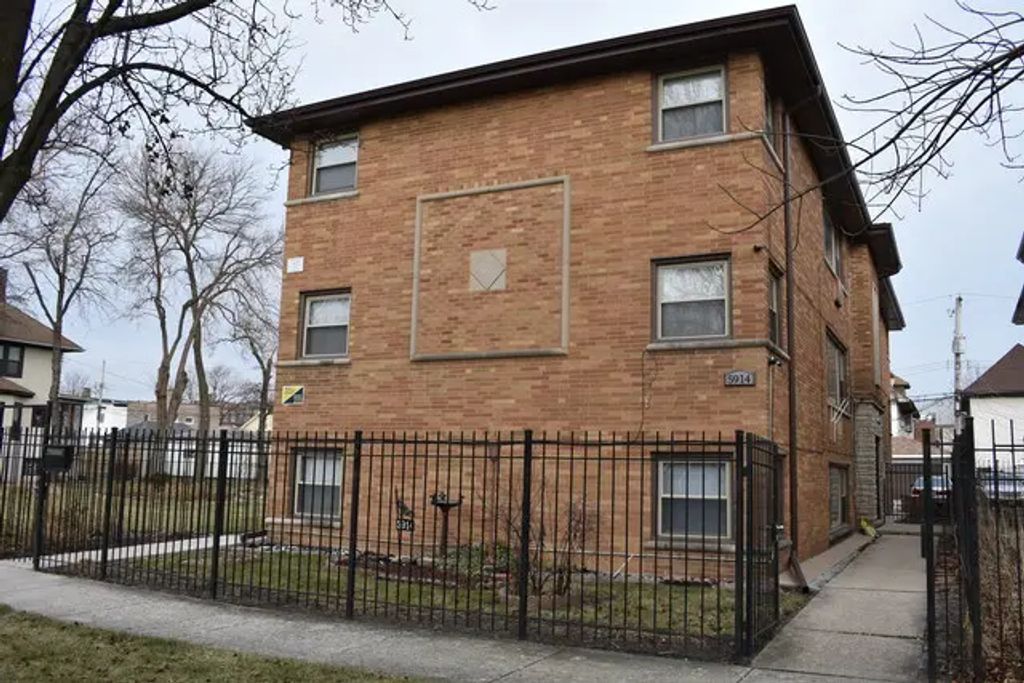 5914 W Huron Street, Chicago, 60644