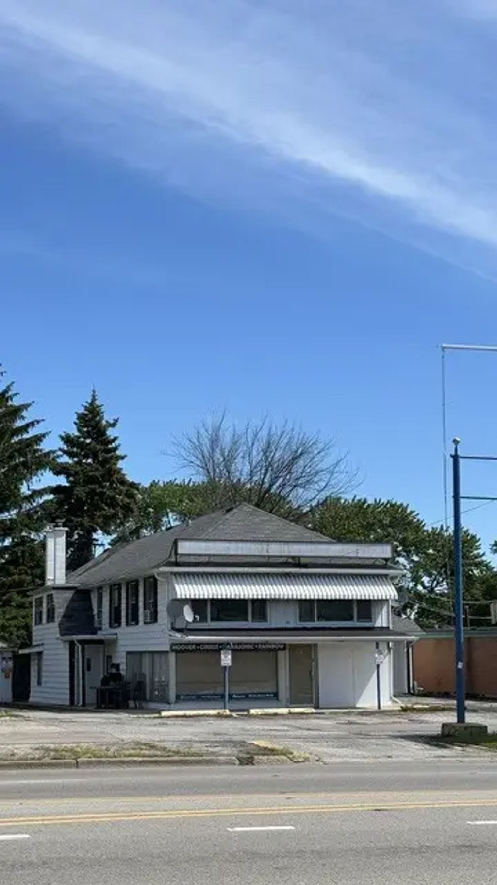 2614 Grand Avenue 2, Waukegan