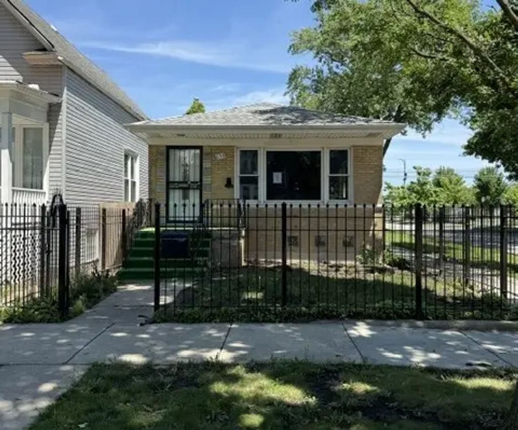 658 E 87th Place, Chicago
