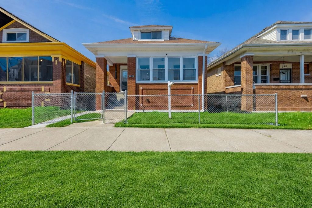 8020 S Bishop Street, Chicago