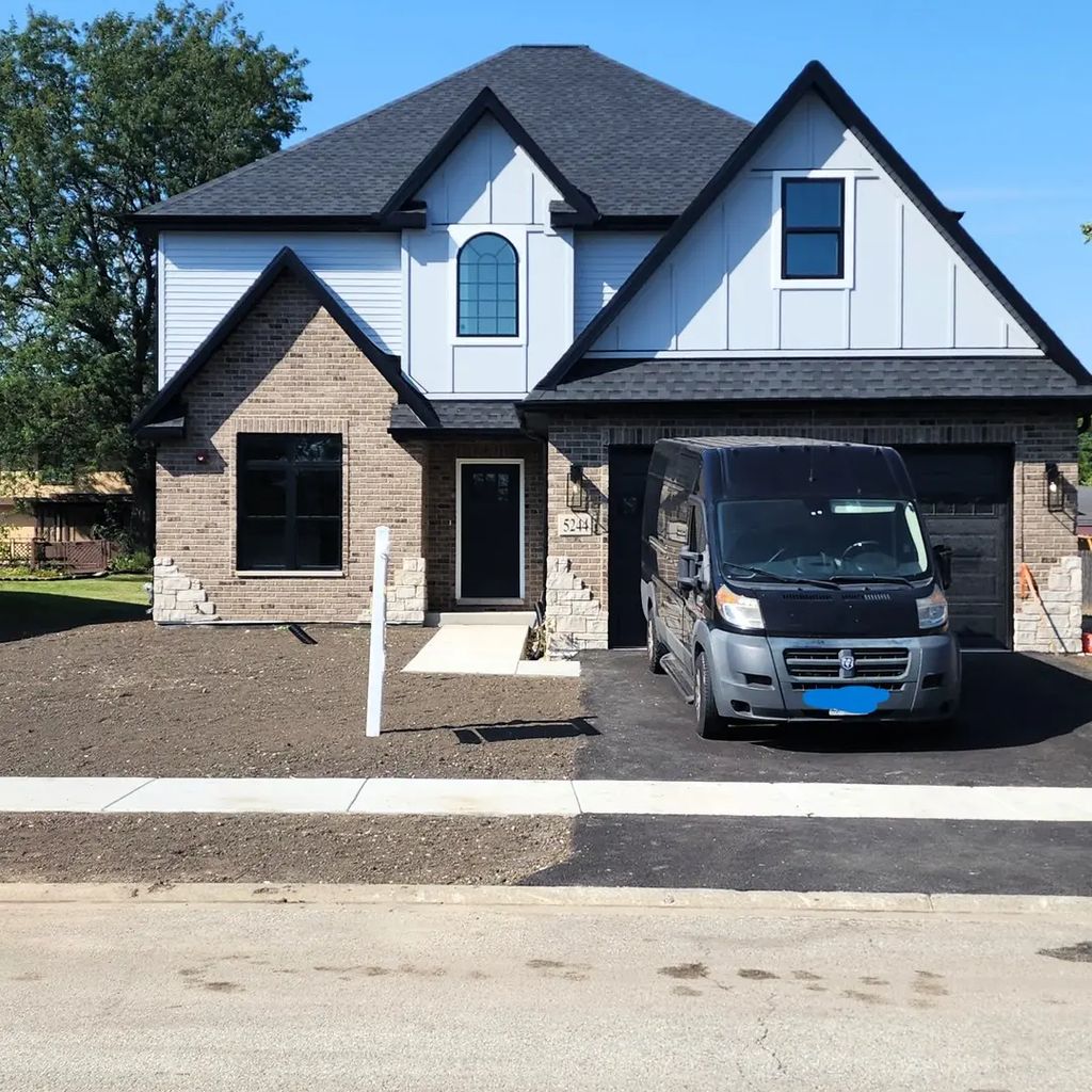 5244 169th Place, Oak Forest