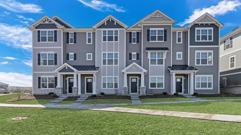 512 Yosemite Way, Mundelein