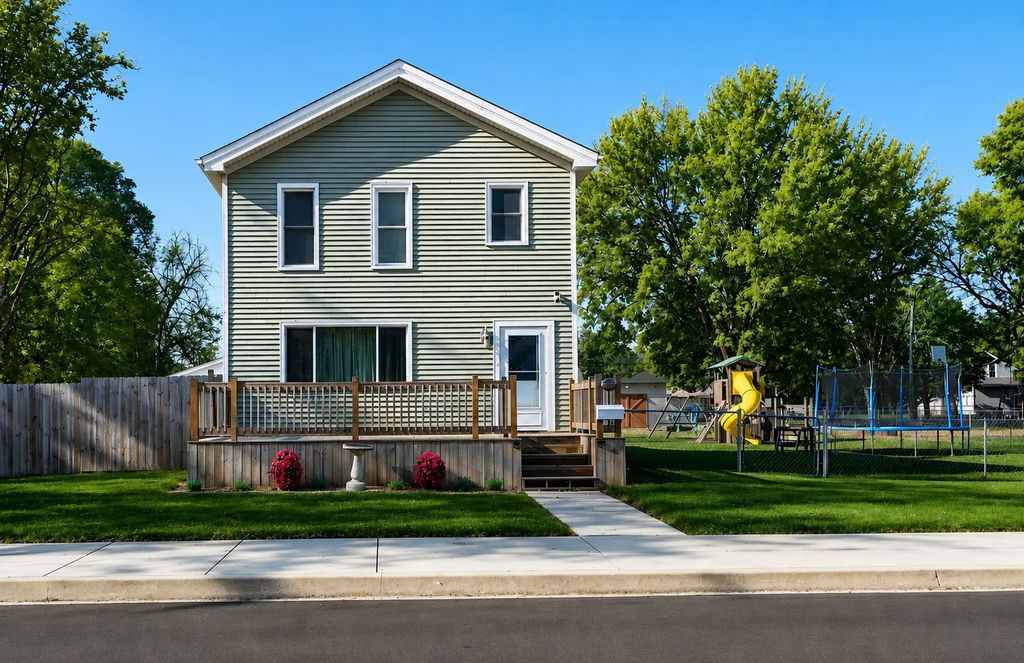 1303 Johnson Avenue, Sterling
