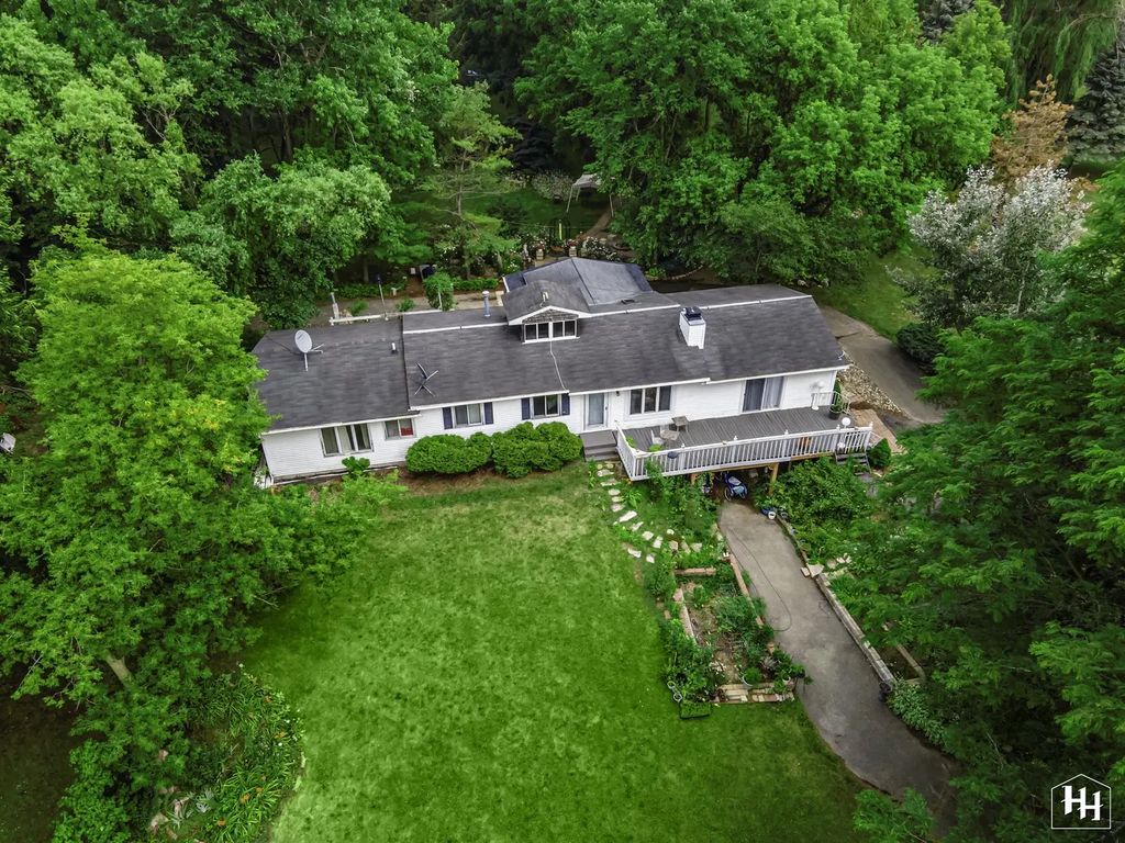 19903 Mcguire Road, Harvard