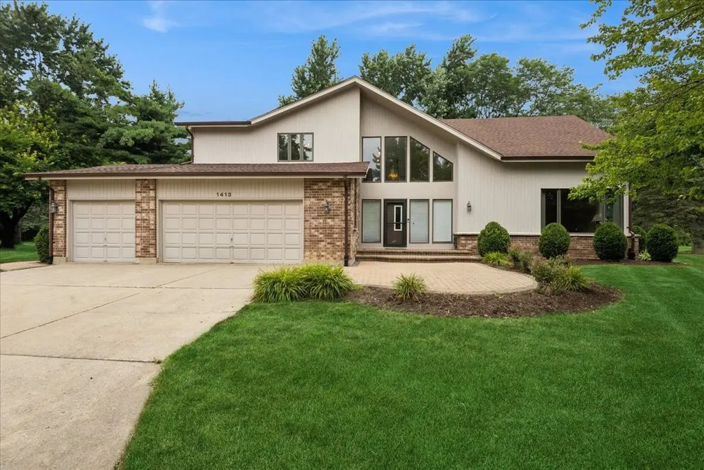 1413 Annie Lane, Libertyville