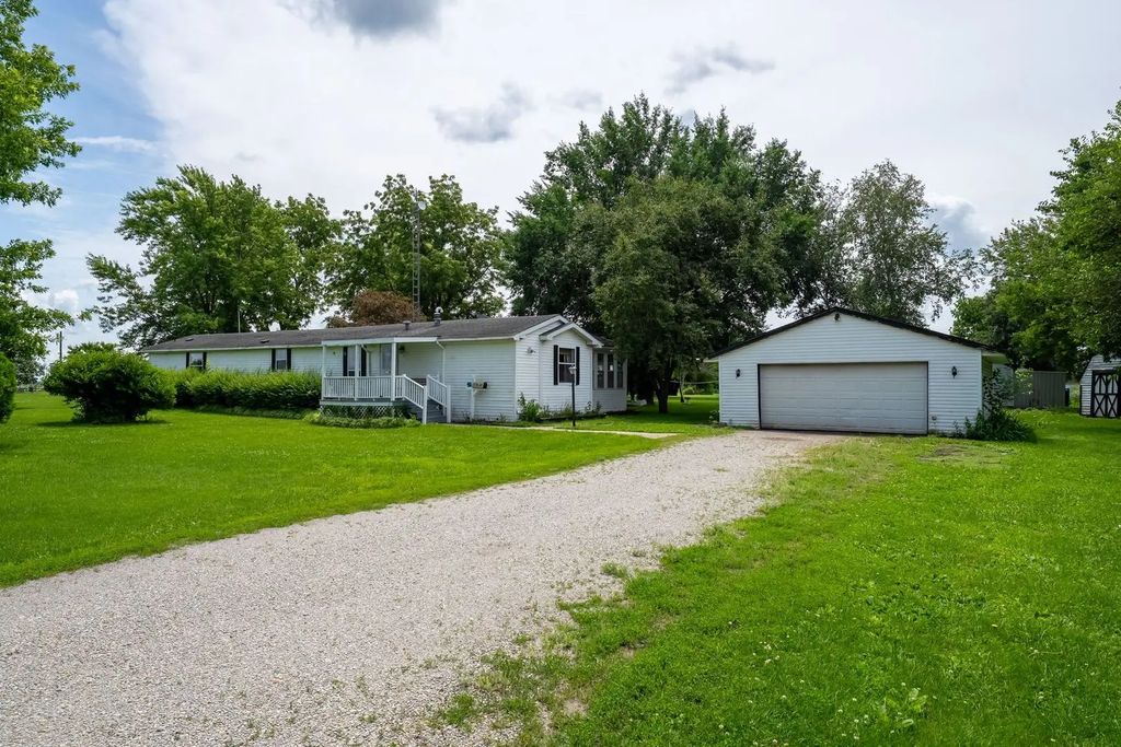 310 E Jefferson Street, Dana