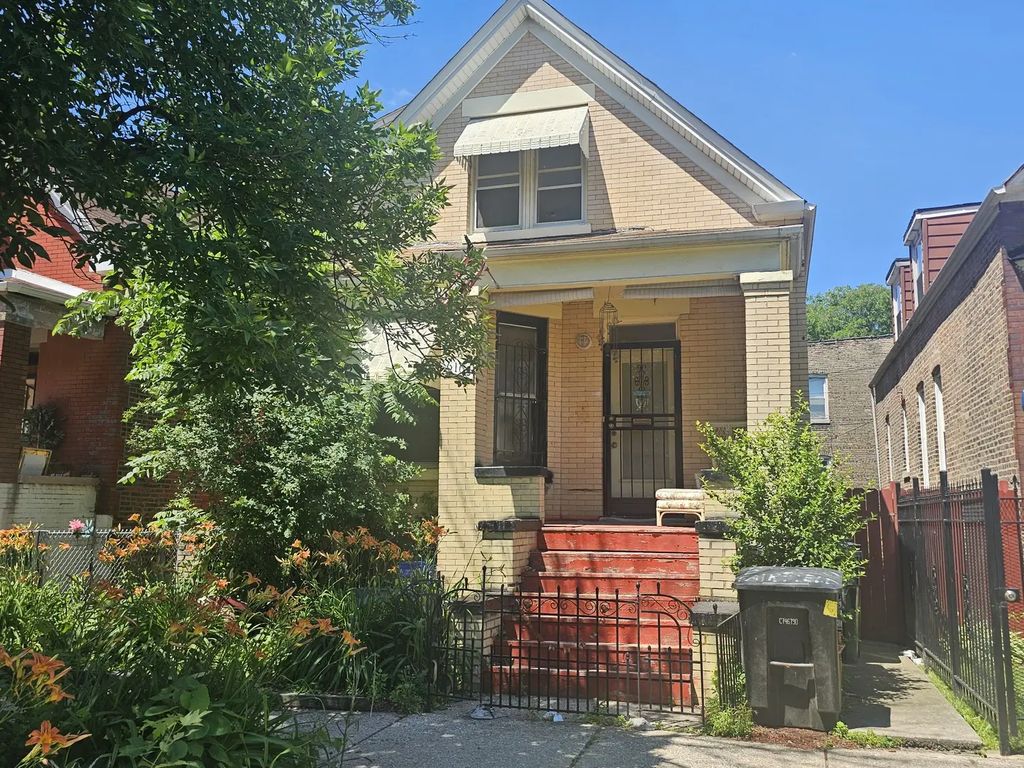 6108 S Bishop Street, Chicago, 60636