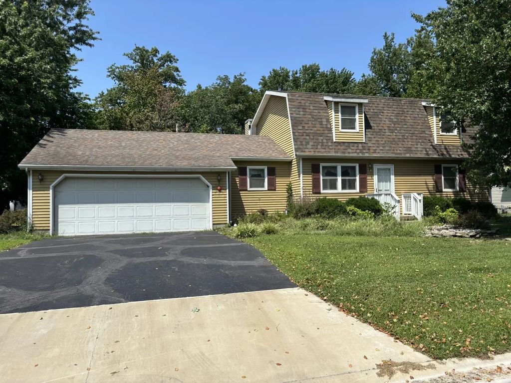 217 Woodland Drive, Salem