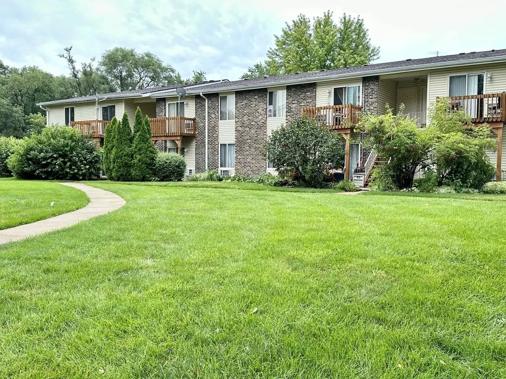 2200 Light Road 108, Oswego