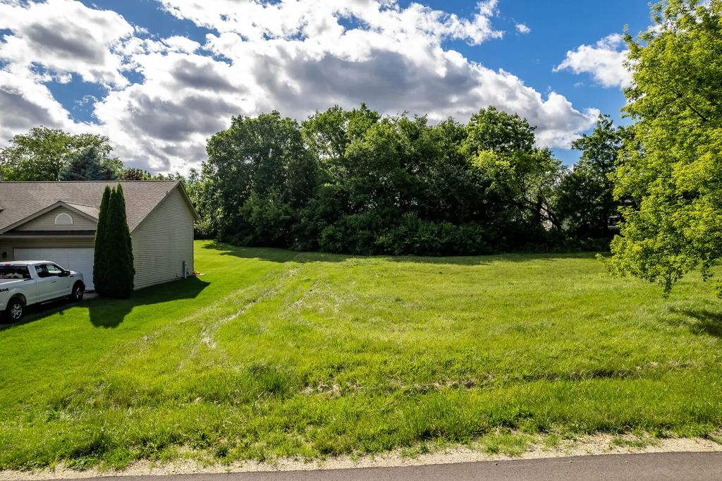 110 Heath Cliff Drive Se, Poplar Grove