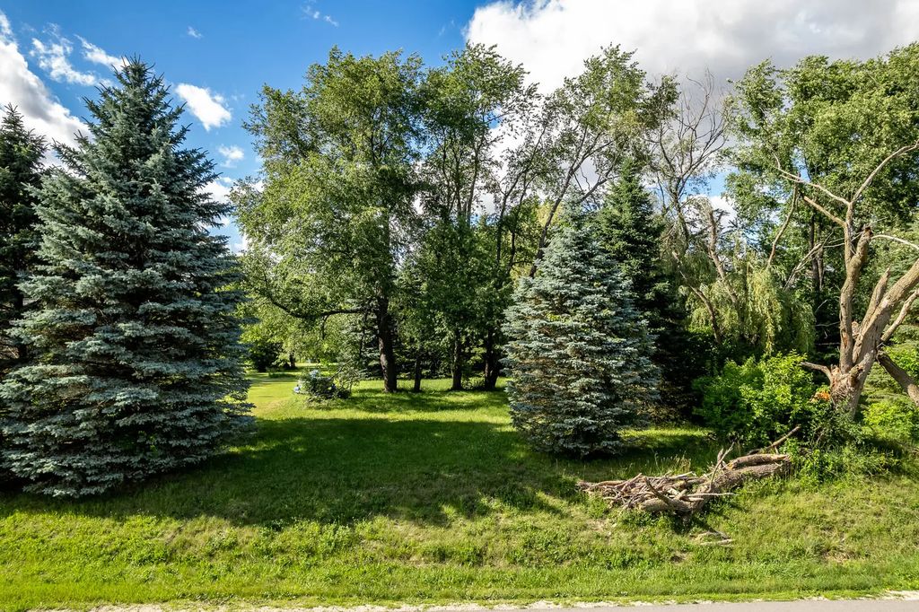 304 Briar Cliff Street Sw, Poplar Grove