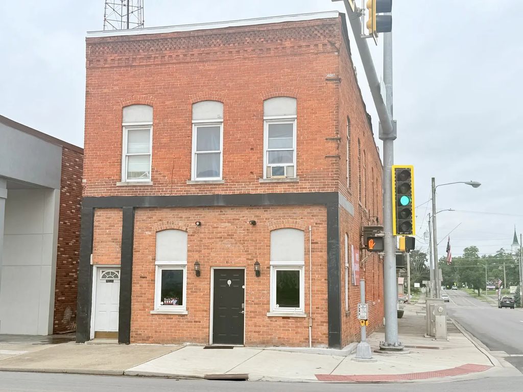 1 S Main Street 3, Harrisburg