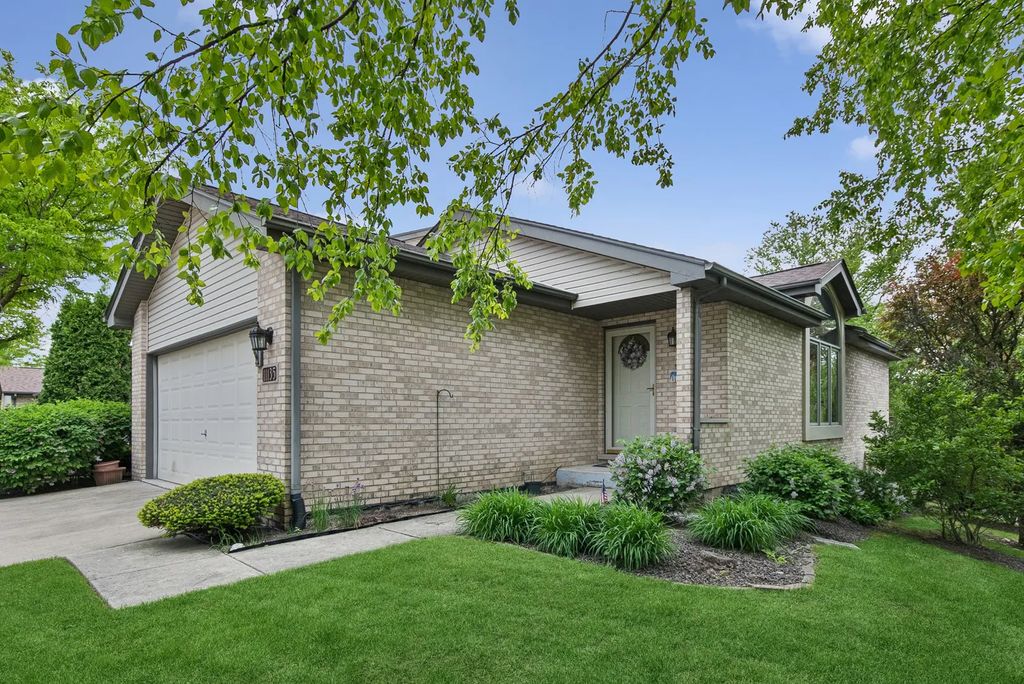 11135 Shenandoah Drive, Orland Park