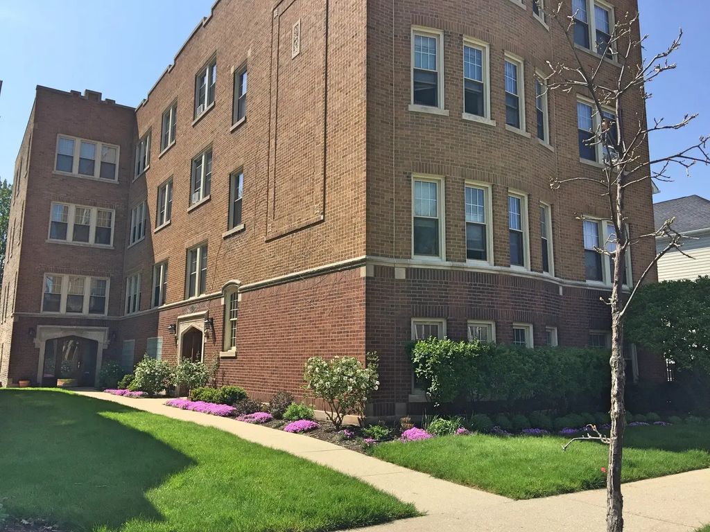 318 Sherman Avenue 1, Evanston