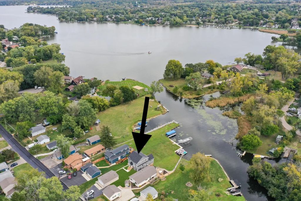 36825 N Lake Street, Ingleside