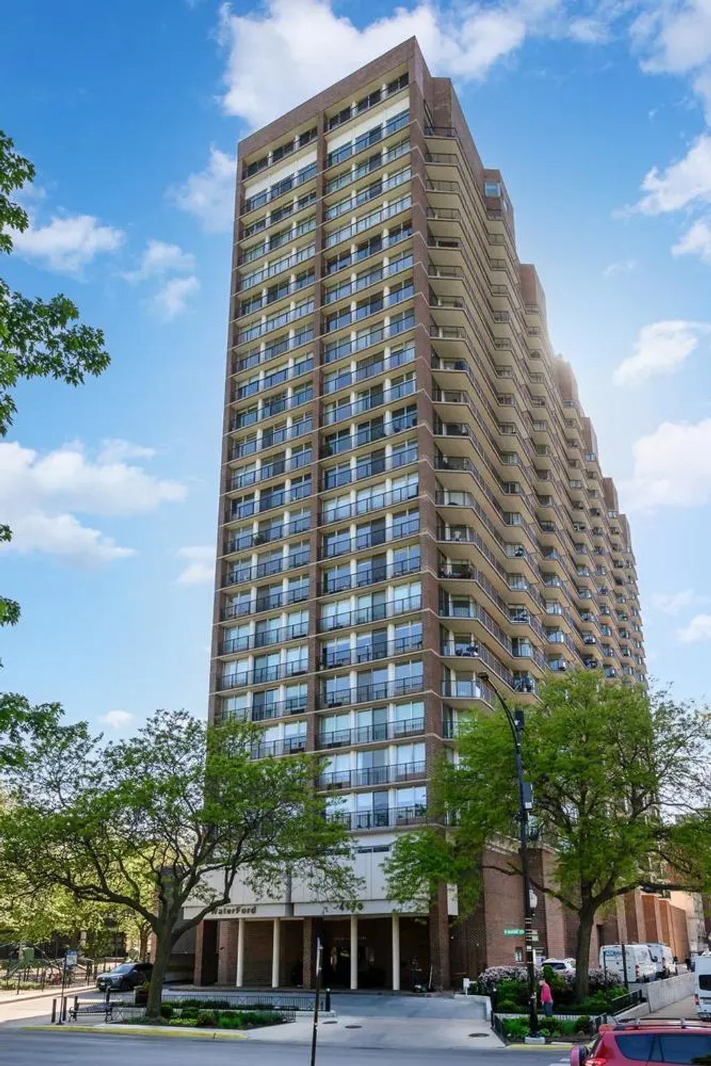 4170 N Marine Drive 24h, Chicago, 60613