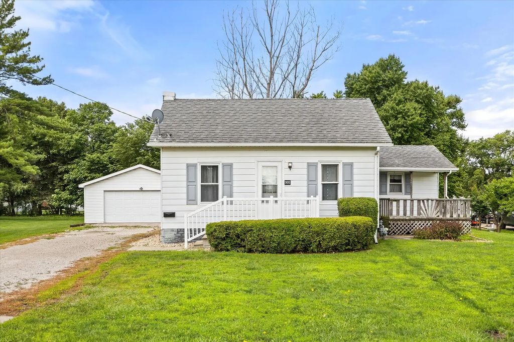 908 N Otter Creek Road, Streator