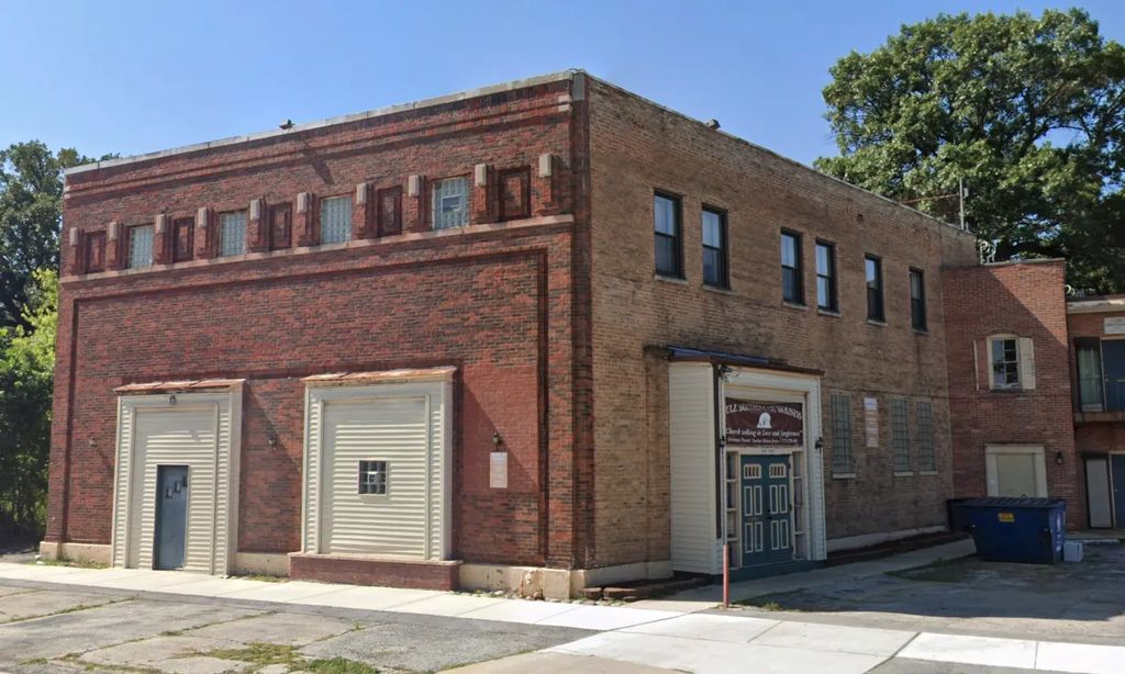 1435 W 103rd Street, Chicago, 60643