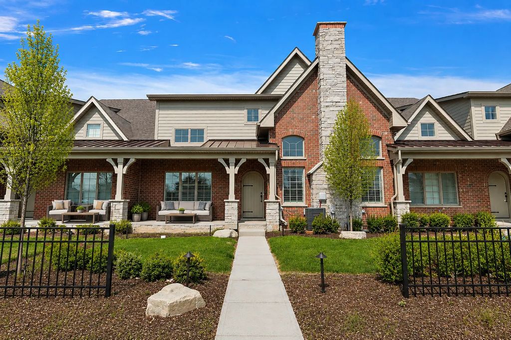 9730 Folkers Drive, Frankfort