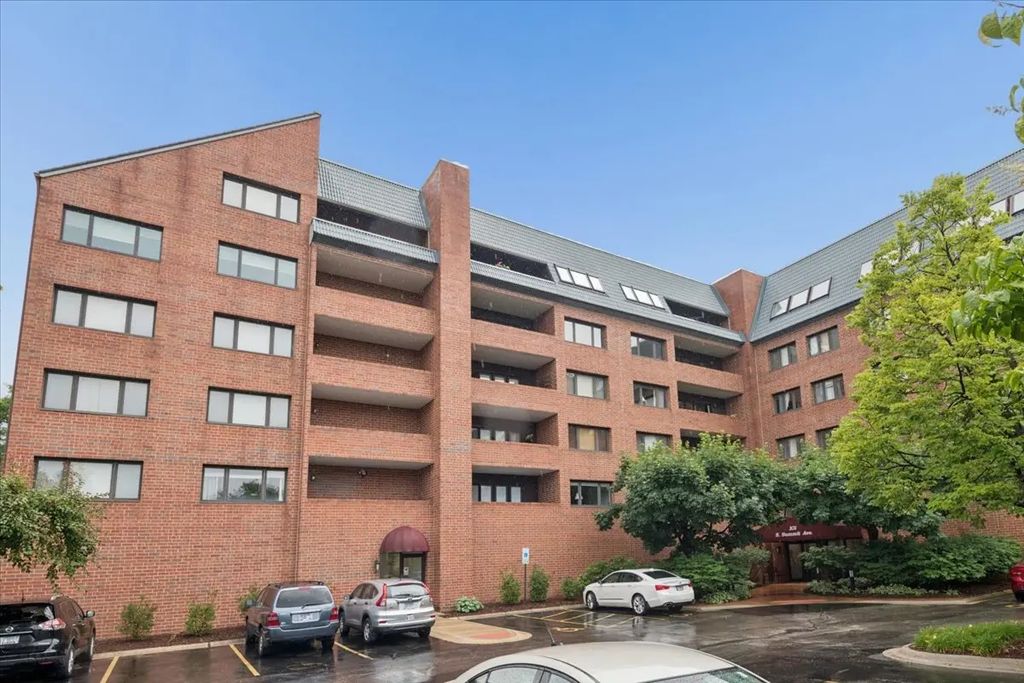 101 S Summit Avenue 512, Park Ridge