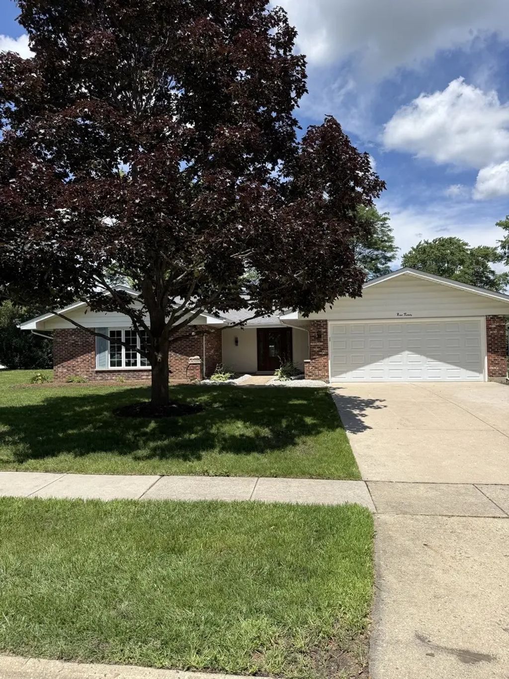 920 Eden Drive, Schaumburg